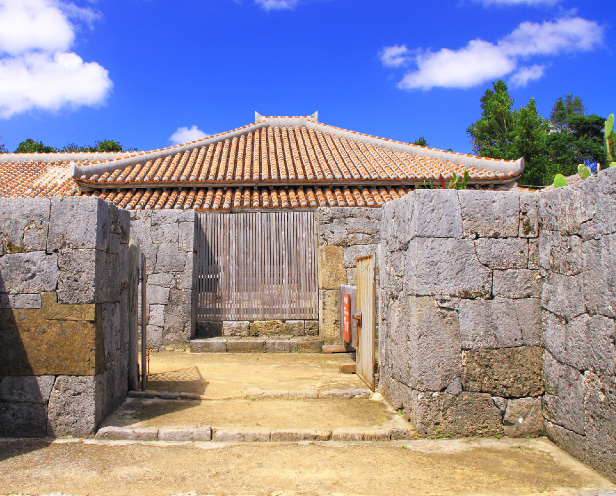 上江洲家